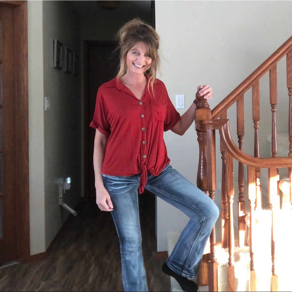 Pebble and Stone short sleeve button top